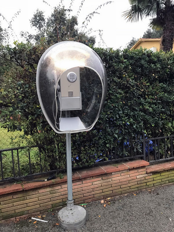 cabina telefono publico gris madera-metacrilato (60-115eu.) 1u